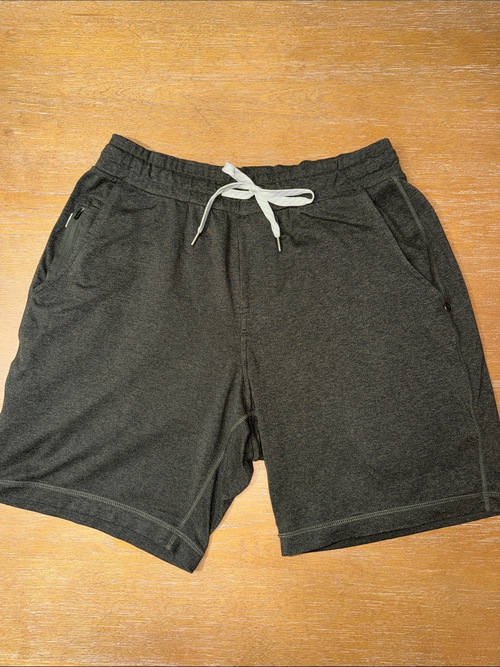 Vuori Dark Green Athletic Shorts with Drawstring—Small Defect